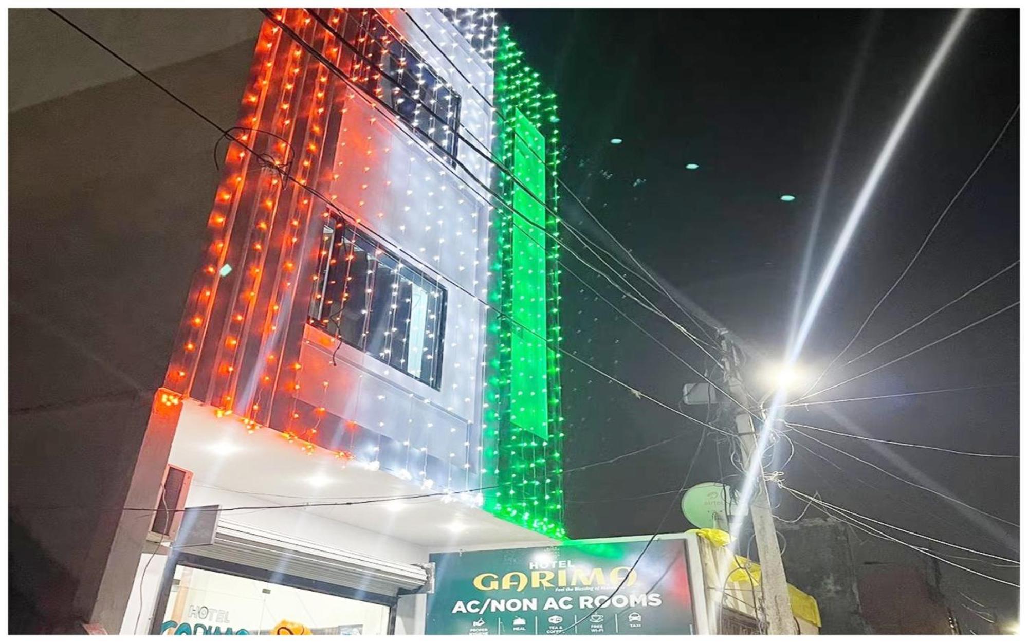 Premium Hotel Ujjain - G A R I M A - Near Mahakal Temple And Rivar - Railway Station - Hygiene & Spacious Room - With Wifi- And Parking Facilities - Best Hotel In Ujjain Extérieur photo